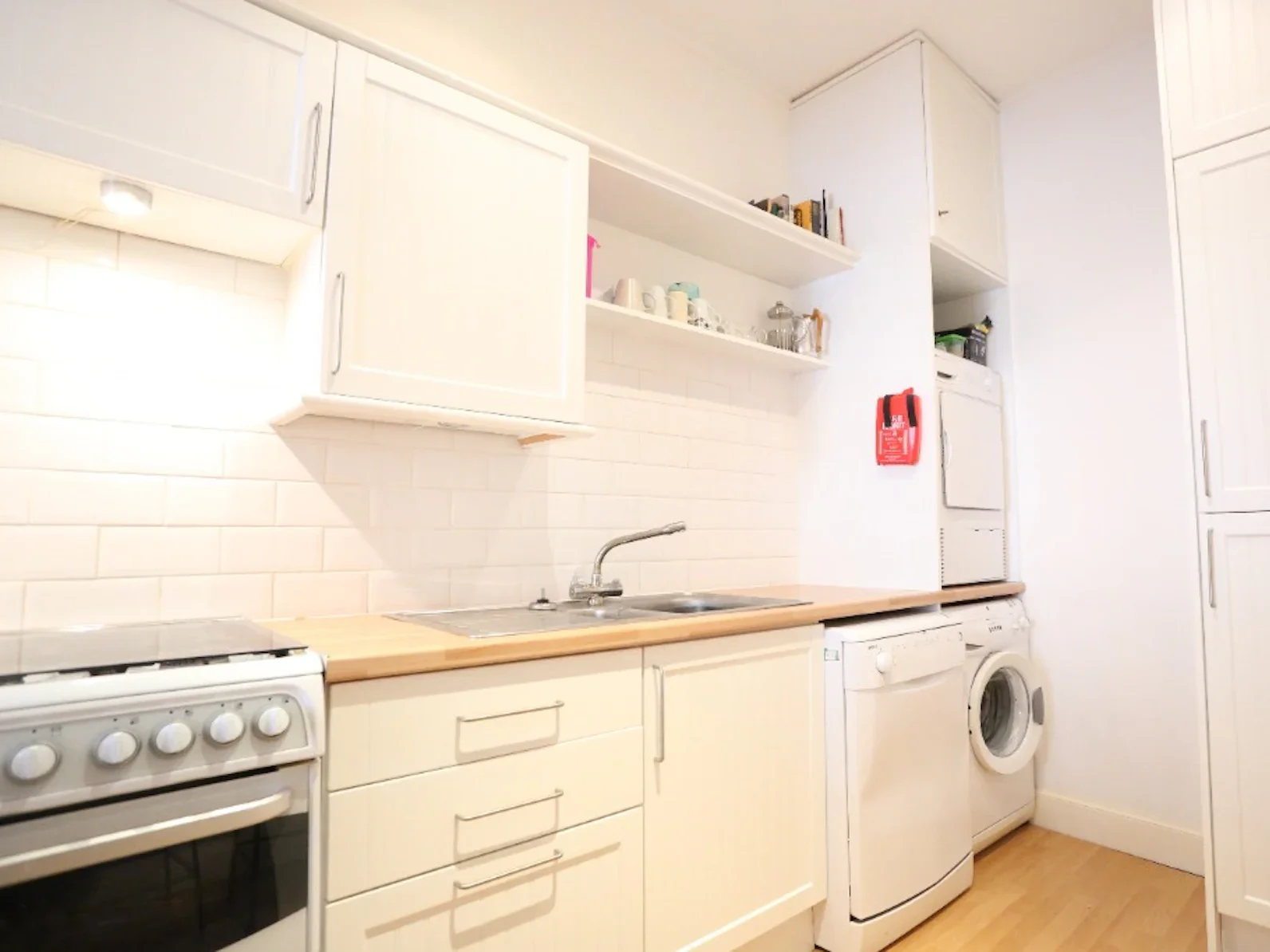 Flat Marchmont Crescent in City of Edinburgh