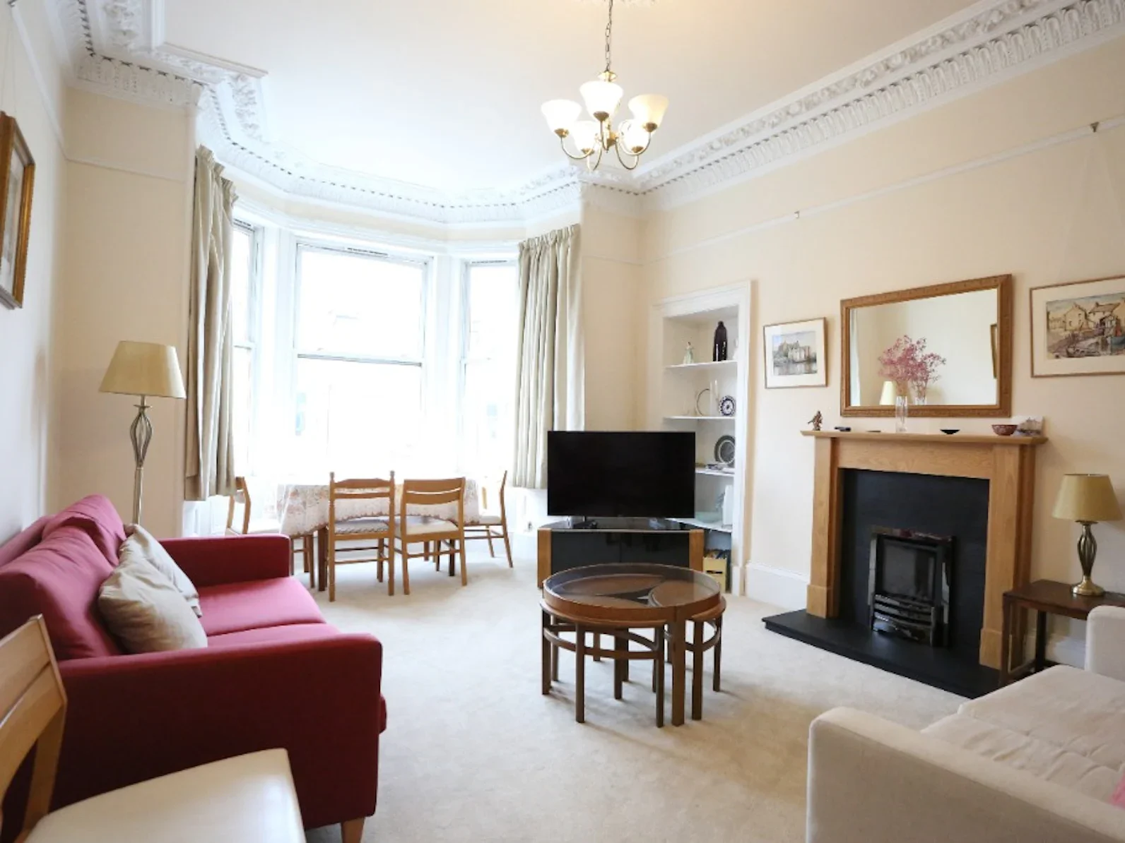 Flat Marchmont Crescent in City of Edinburgh
