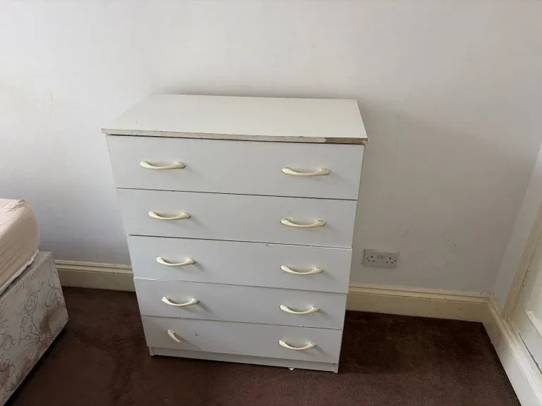 Room Rectory Lane in Greater London