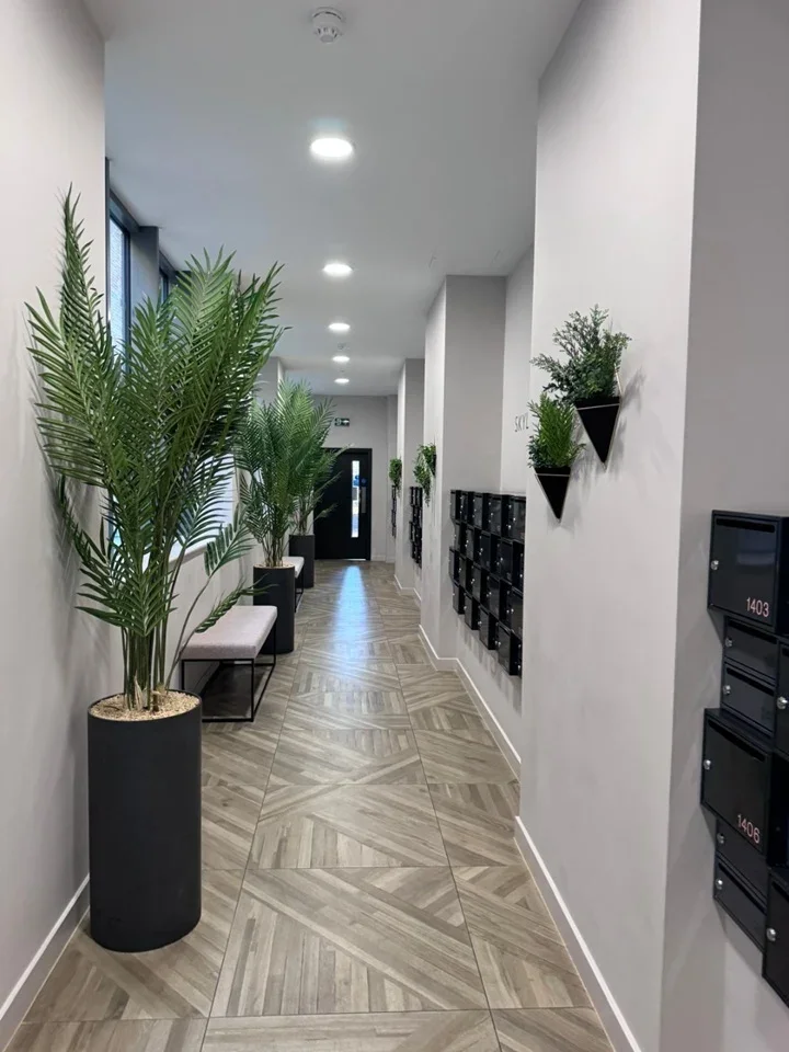 Flat Gillender Street in Greater London