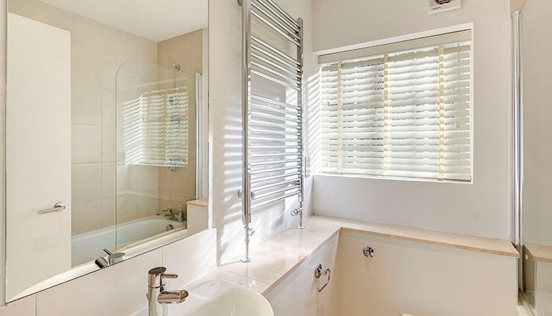 Flat Fulham Road in Greater London