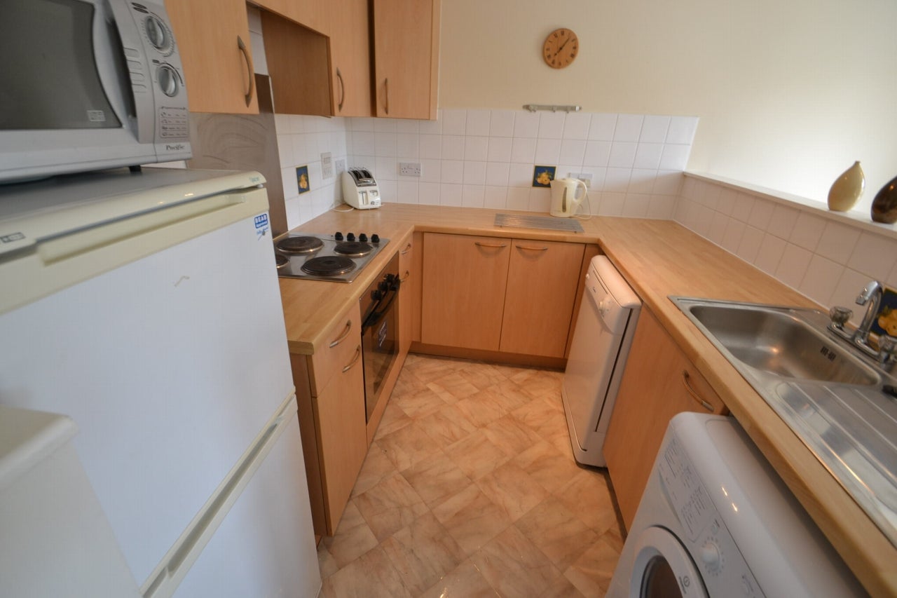 Flat Clayburn Street in Manchester