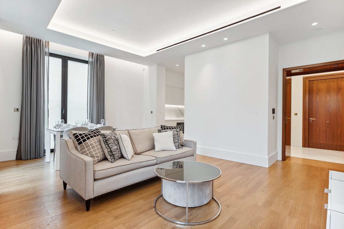 Flat York Passage in Greater London