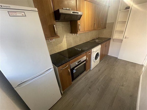 Flat Burrell Close in Greater London