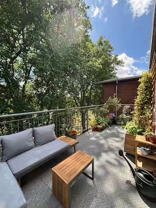 Flat Southwold Road in Greater London