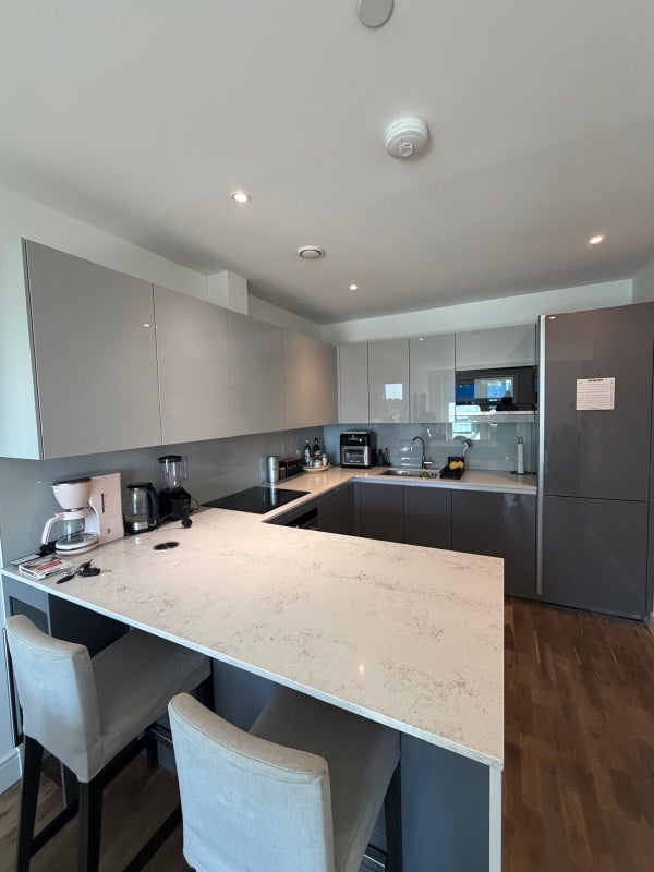 Room Juniper Drive in Greater London