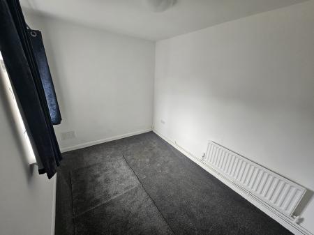 Flat Central Road in North West Leicestershire