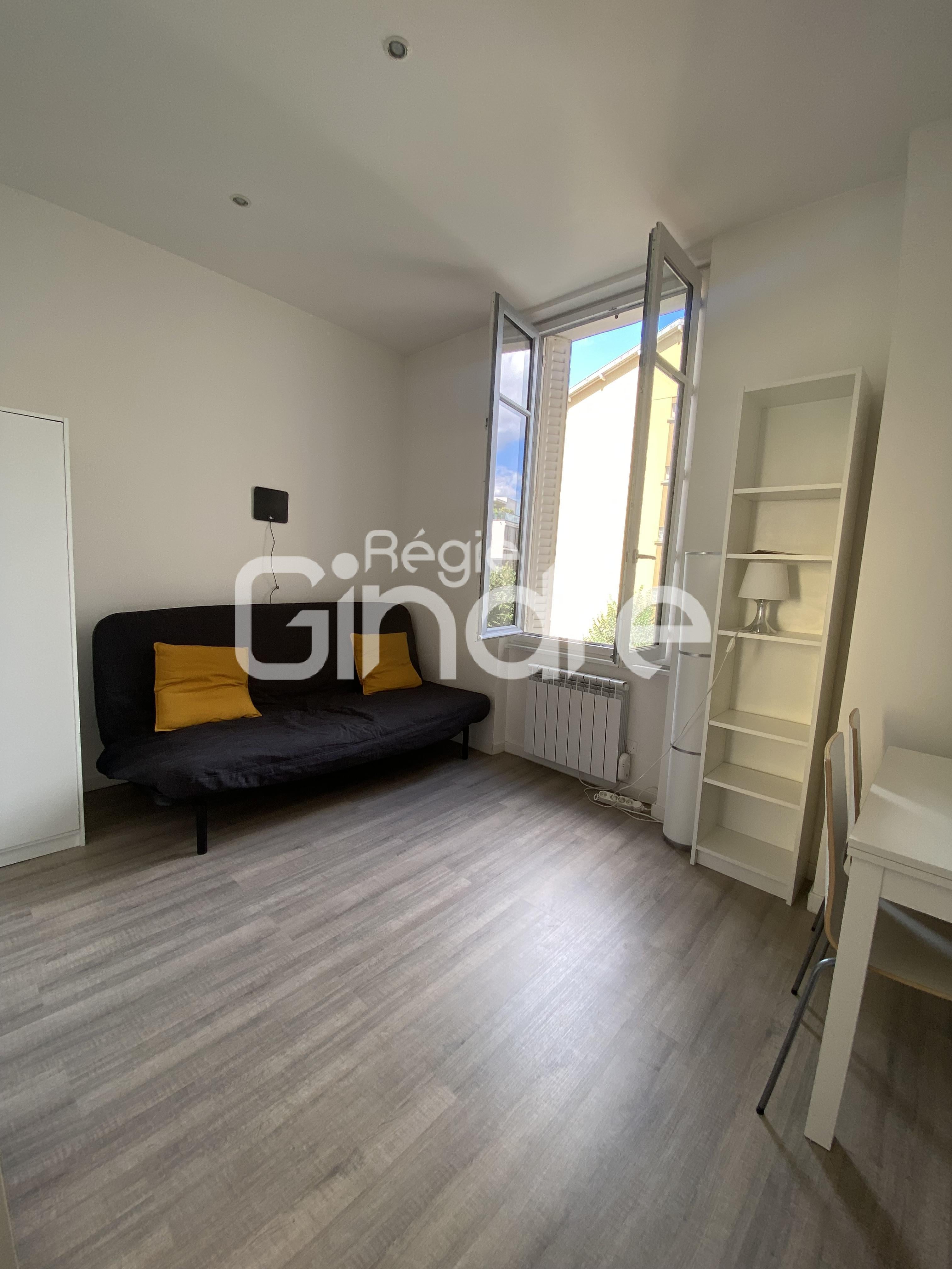 Flat Rue Marcel Mérieux in Lyon