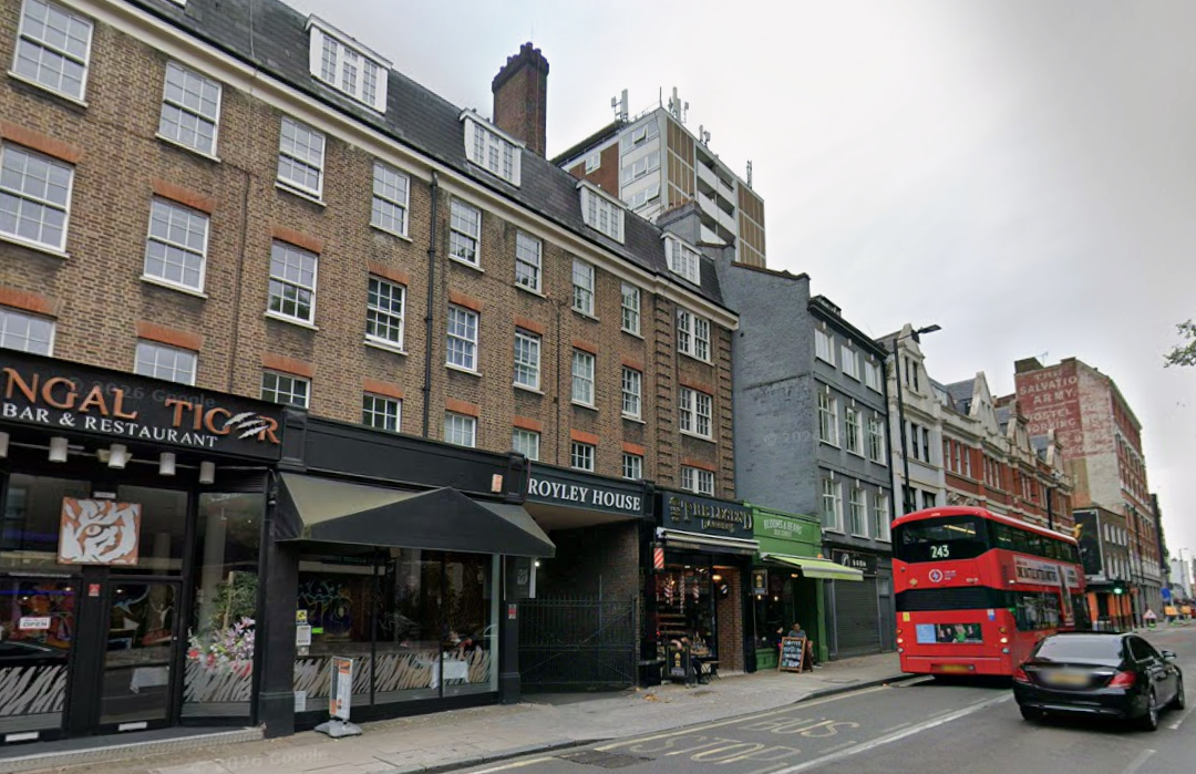 Flat Old Street in Greater London
