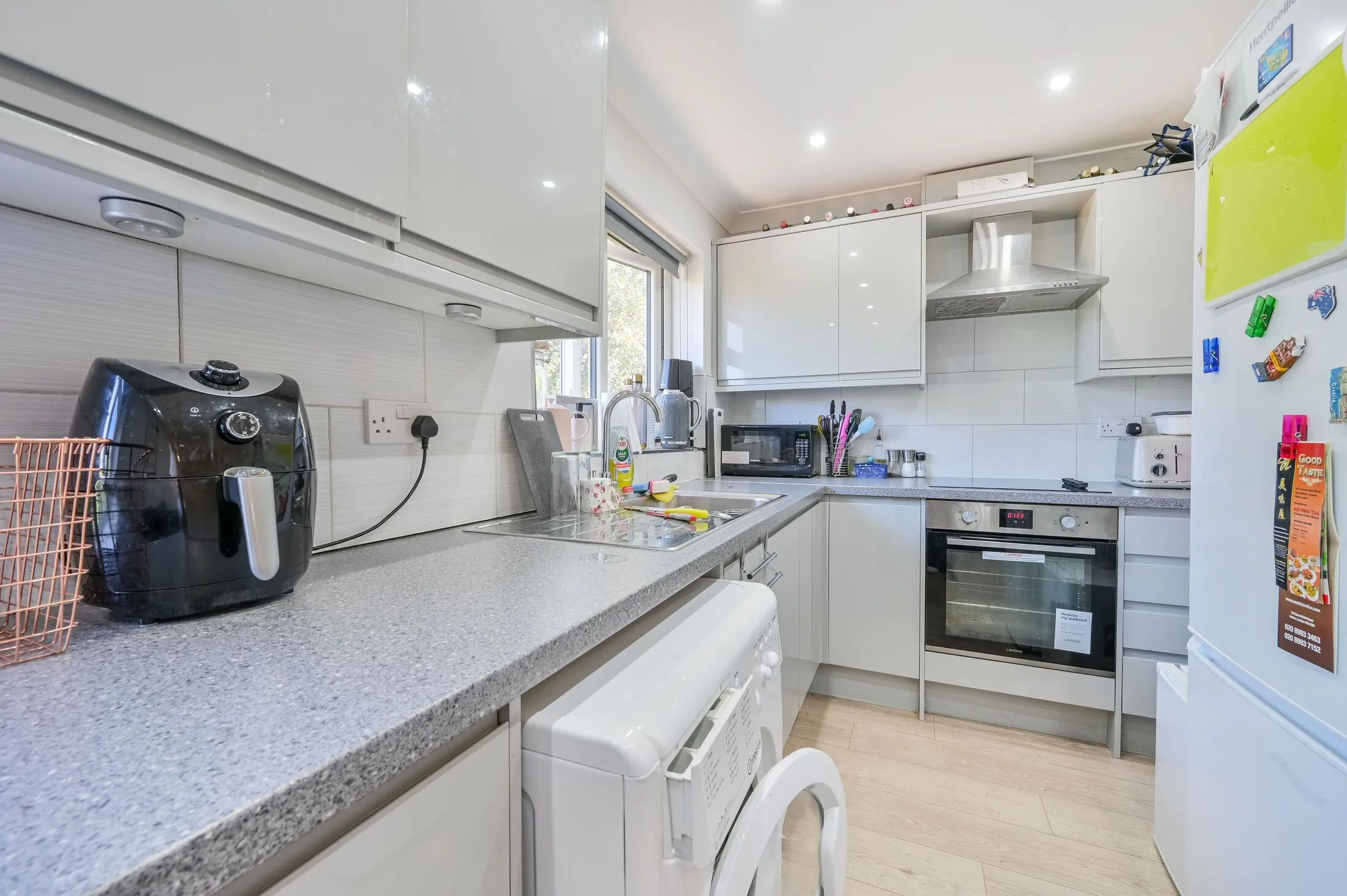 Flat Cecil Road in Greater London