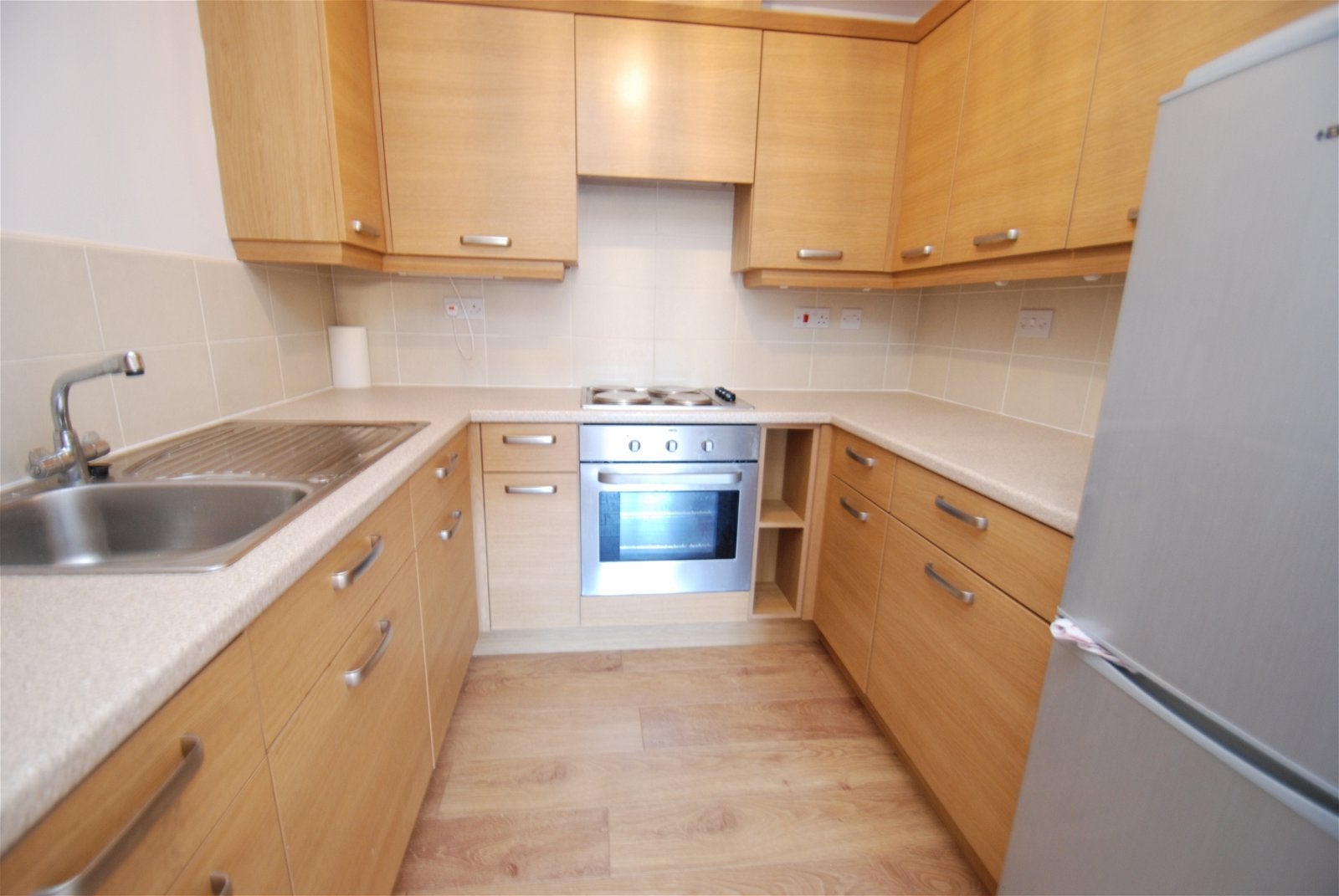 Flat Dunstone Heights in Sheffield