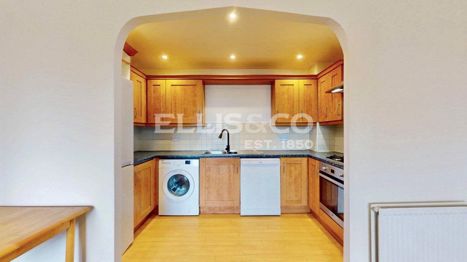 Flat Greenford Road in Greater London