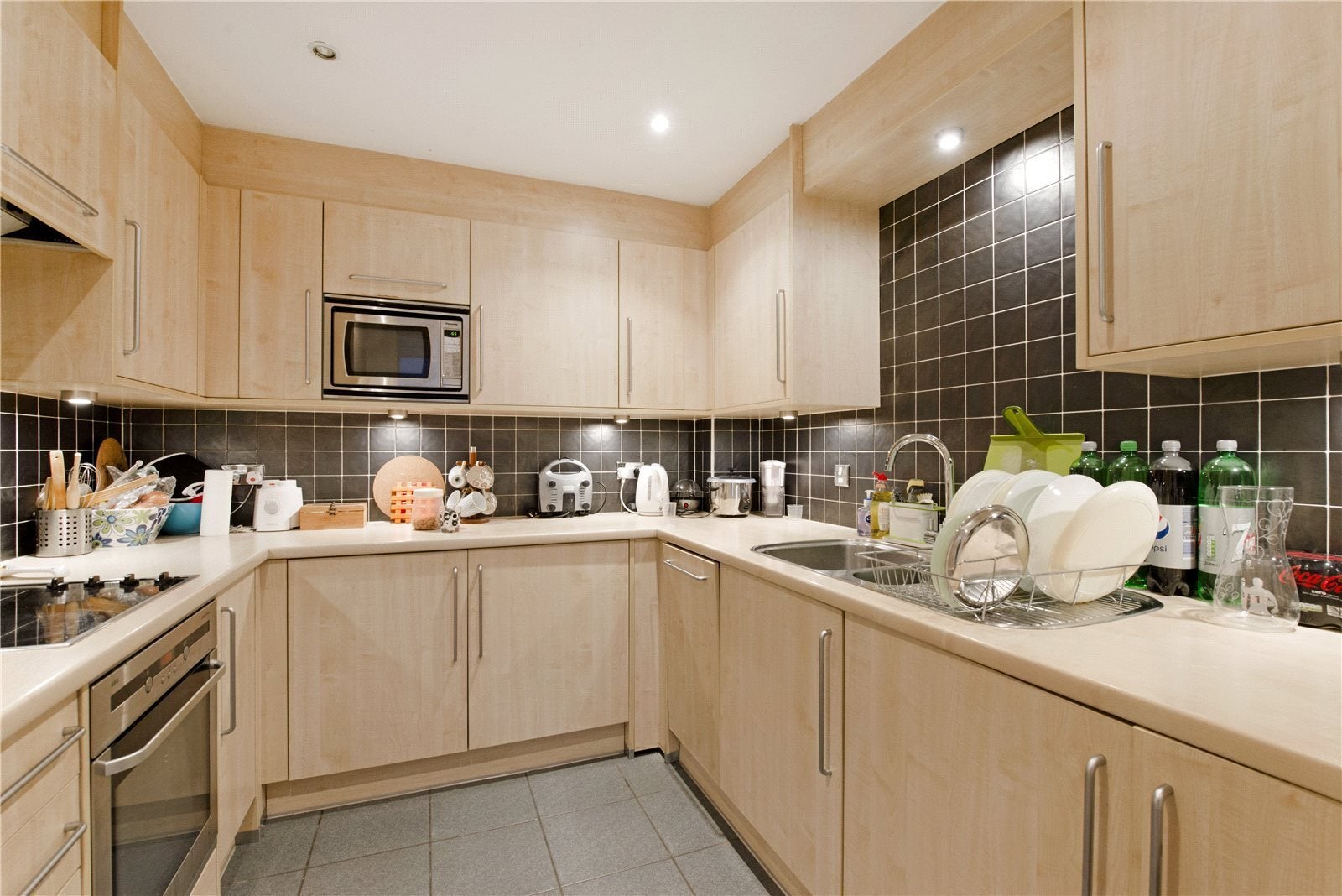 Flat Owen Street in Greater London