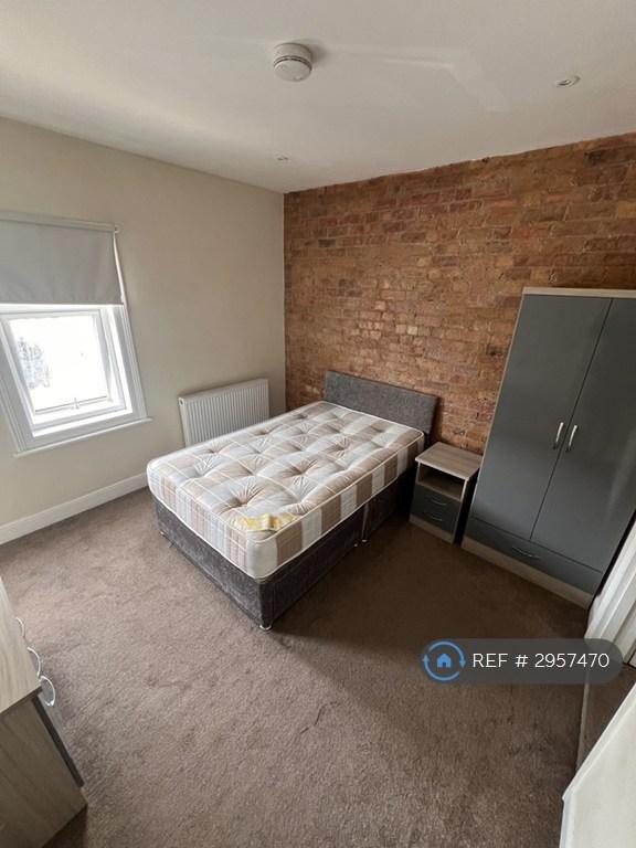 Room Bruce Street in Northampton