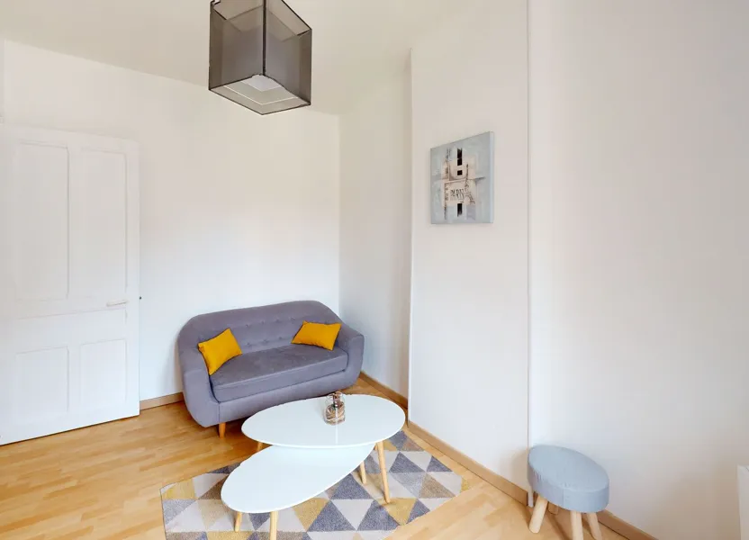 Flat Rue Jules Simon in Saint-Étienne