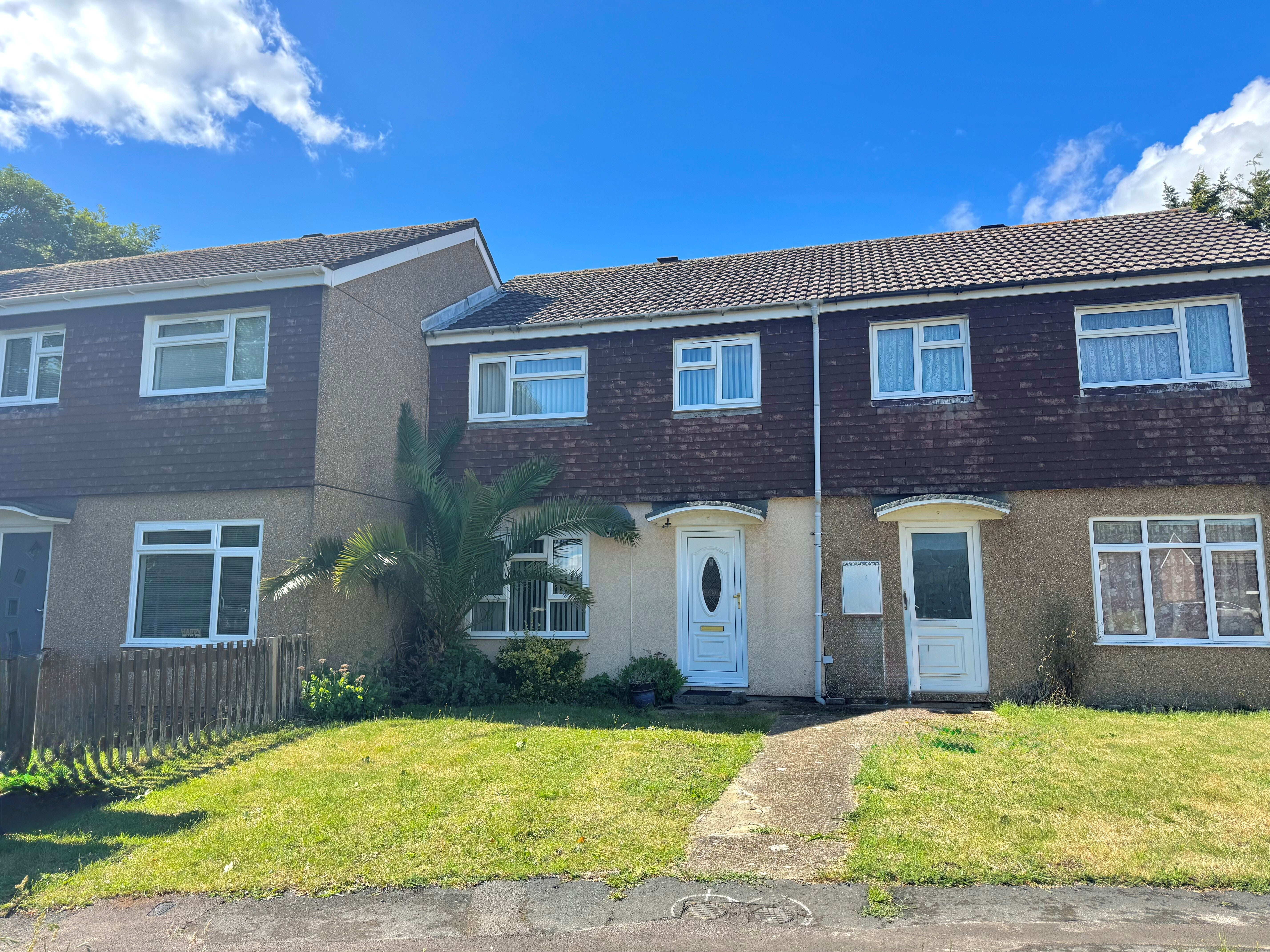 House Moore Crescent in Hound