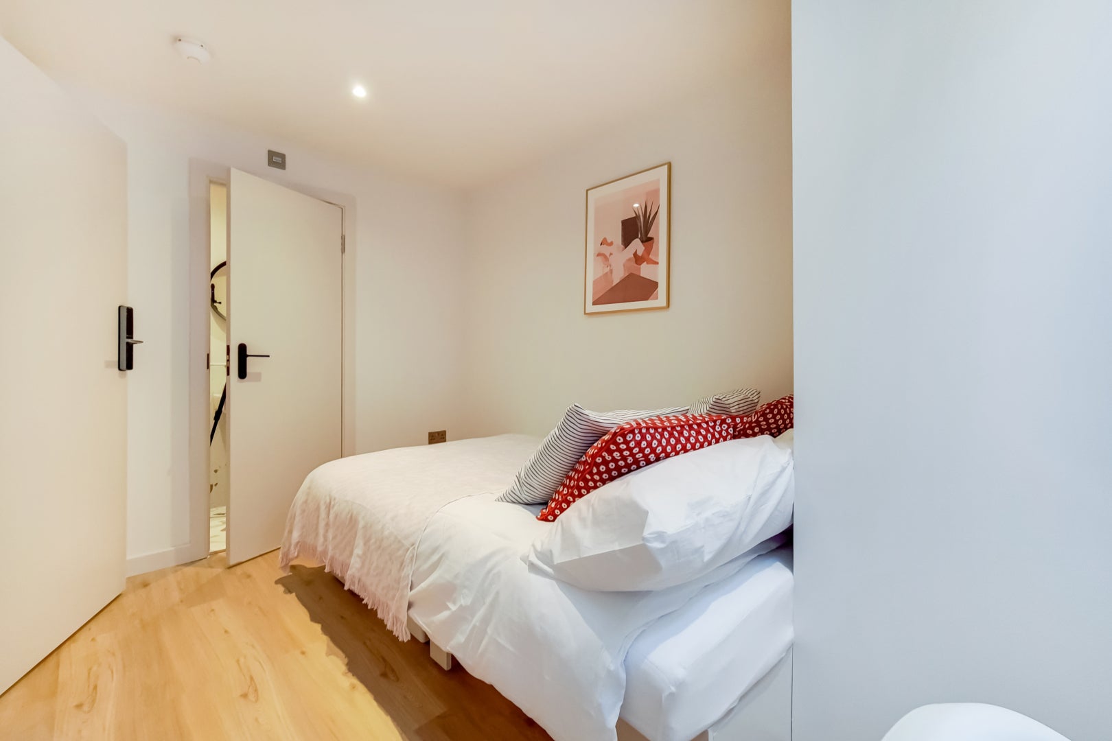 House Ablett Street in Greater London