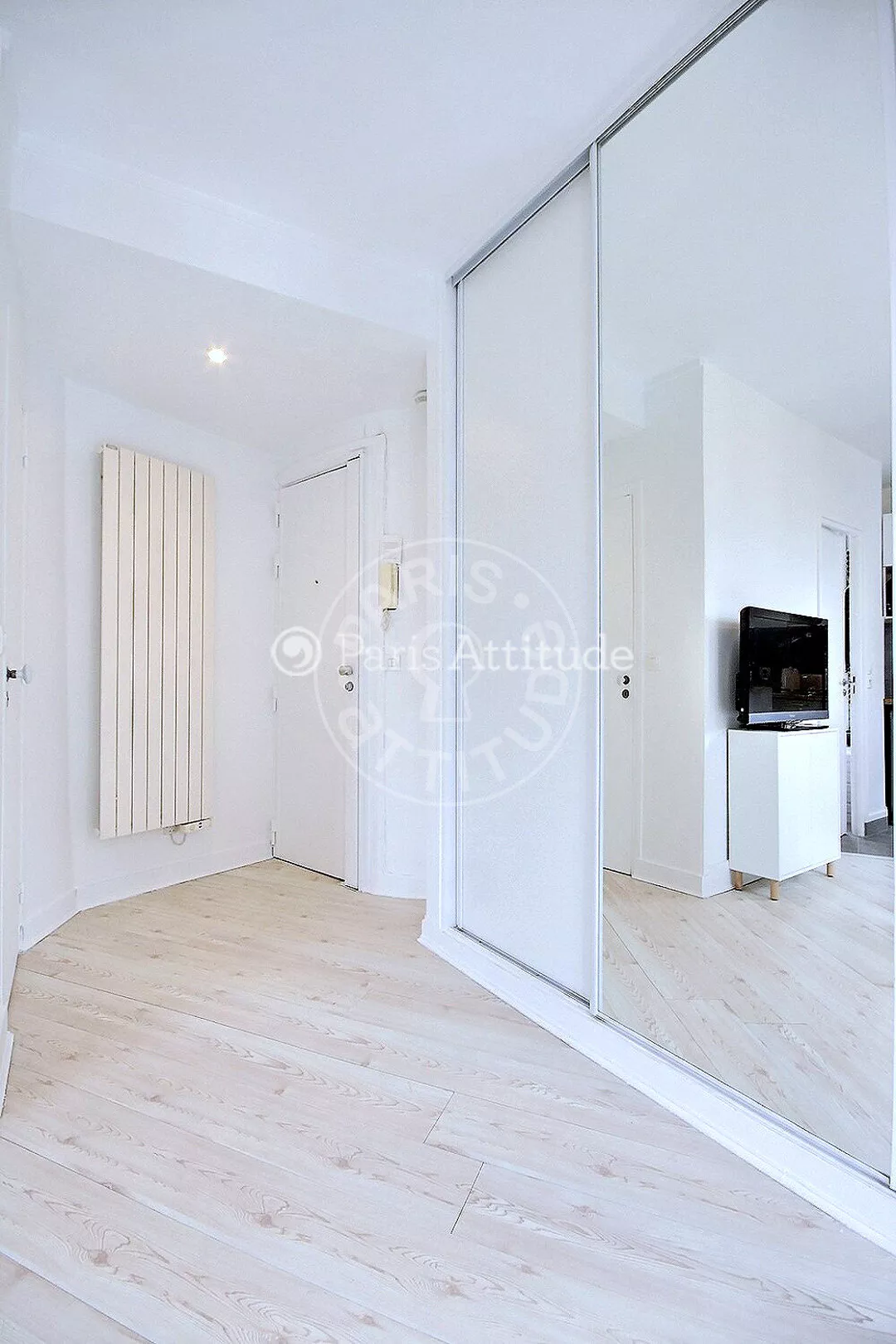 Appartement Rue Jouffroy d'Abbans à Paris