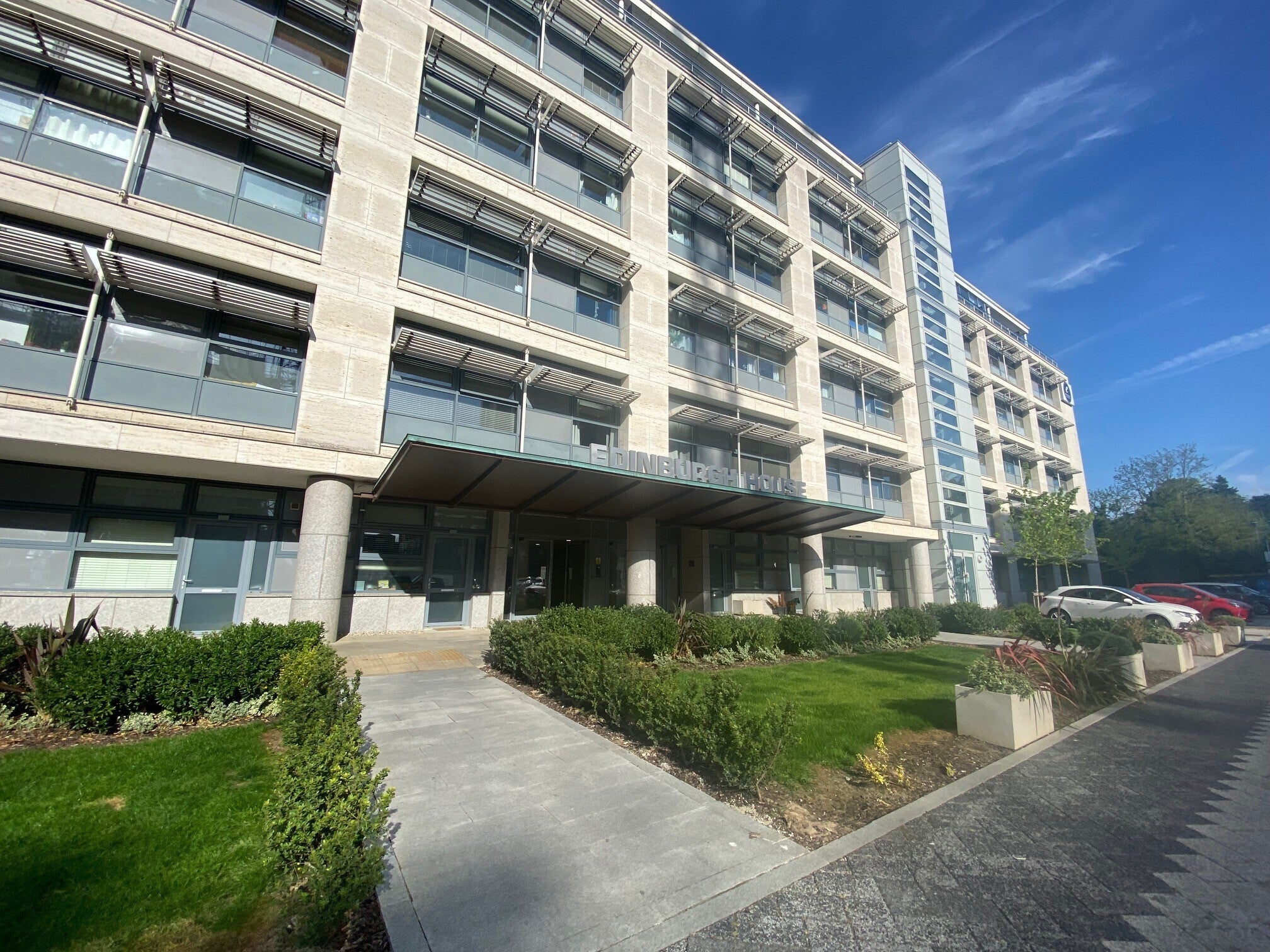 Flat Edinburgh Way in Harlow