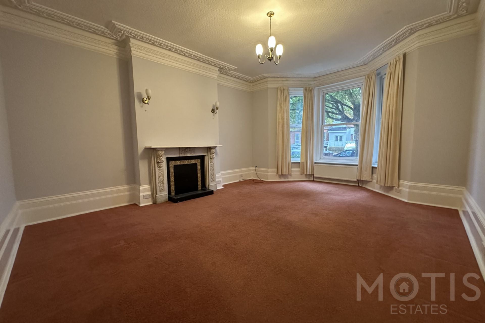 Flat Shorncliffe Road in Folkestone and Hythe District