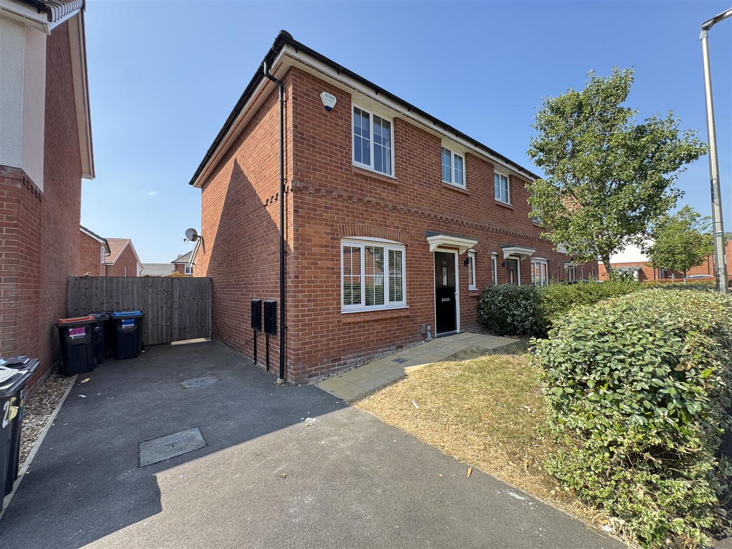 House Jenkinson Lane in Ellesmere Port