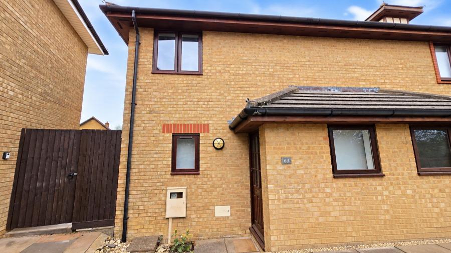 House Chevalier Grove in Milton Keynes