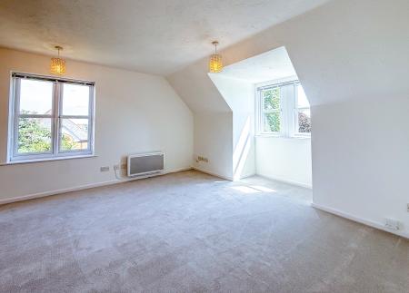Flat Reeds Crescent in Watford