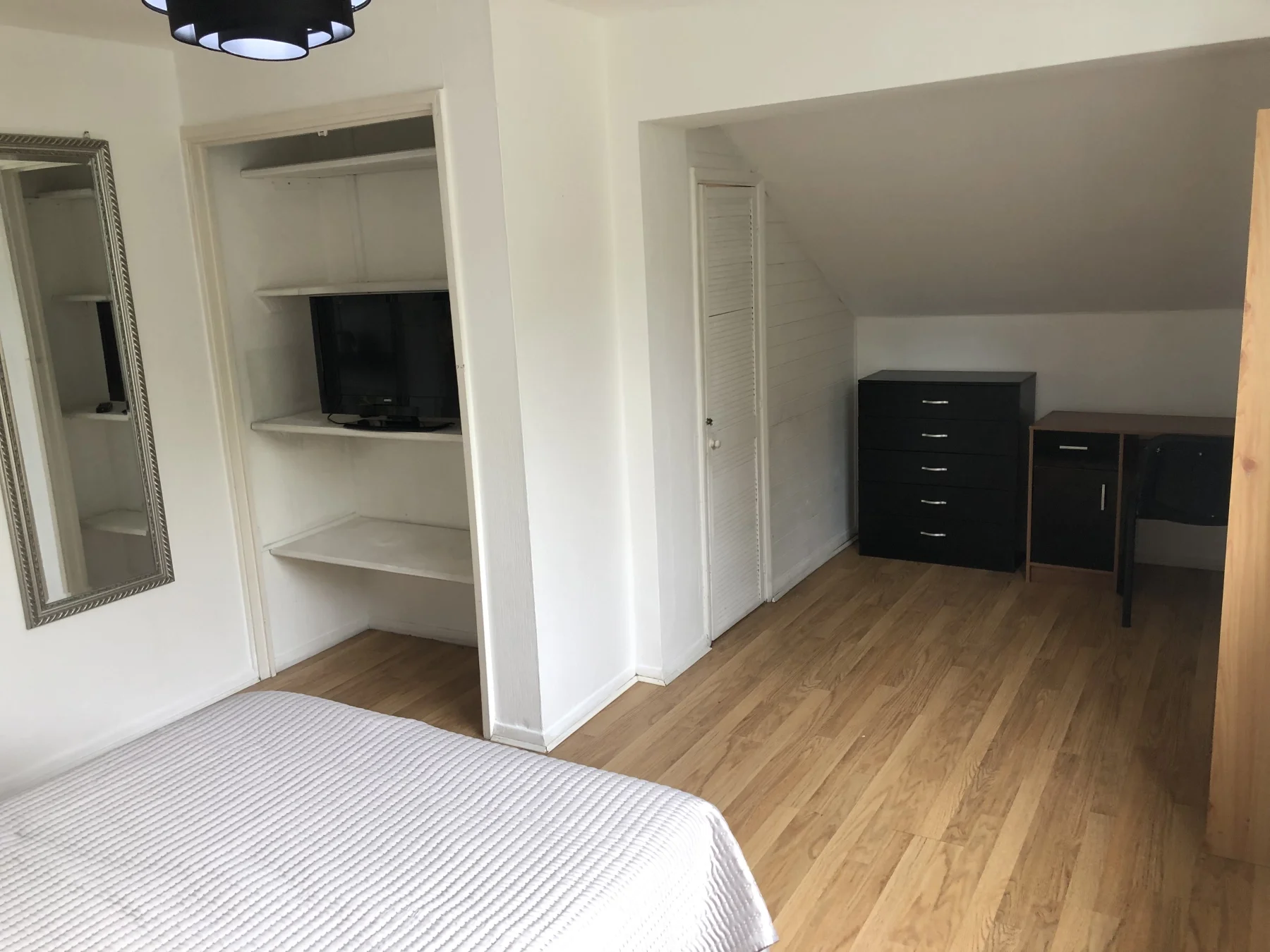 Flat Campbell Road in Greater London