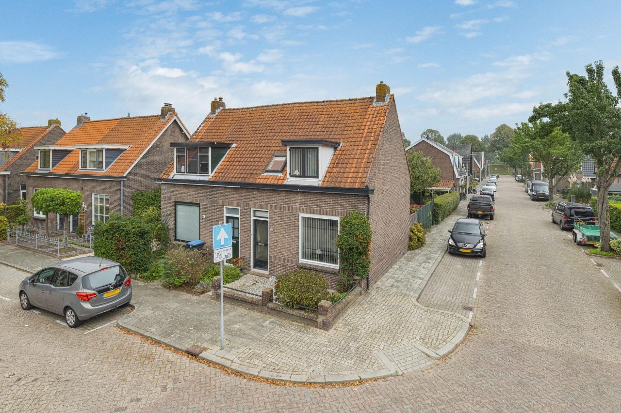 Huis Nassaustraat 113 in Ridderkerk