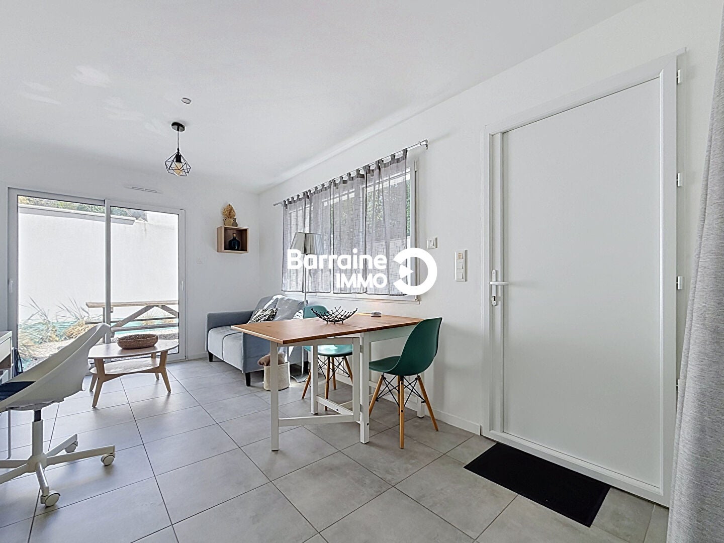 Flat Rue Marc Pourpe in Lorient