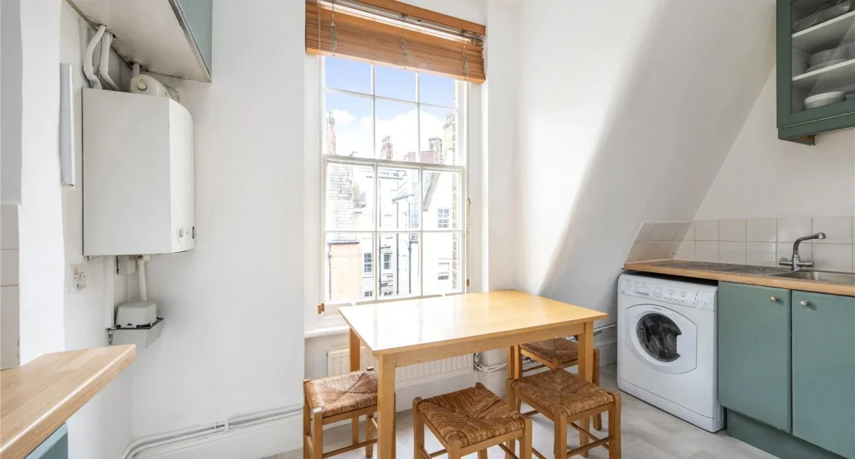Flat Paddington Street in City of Westminster