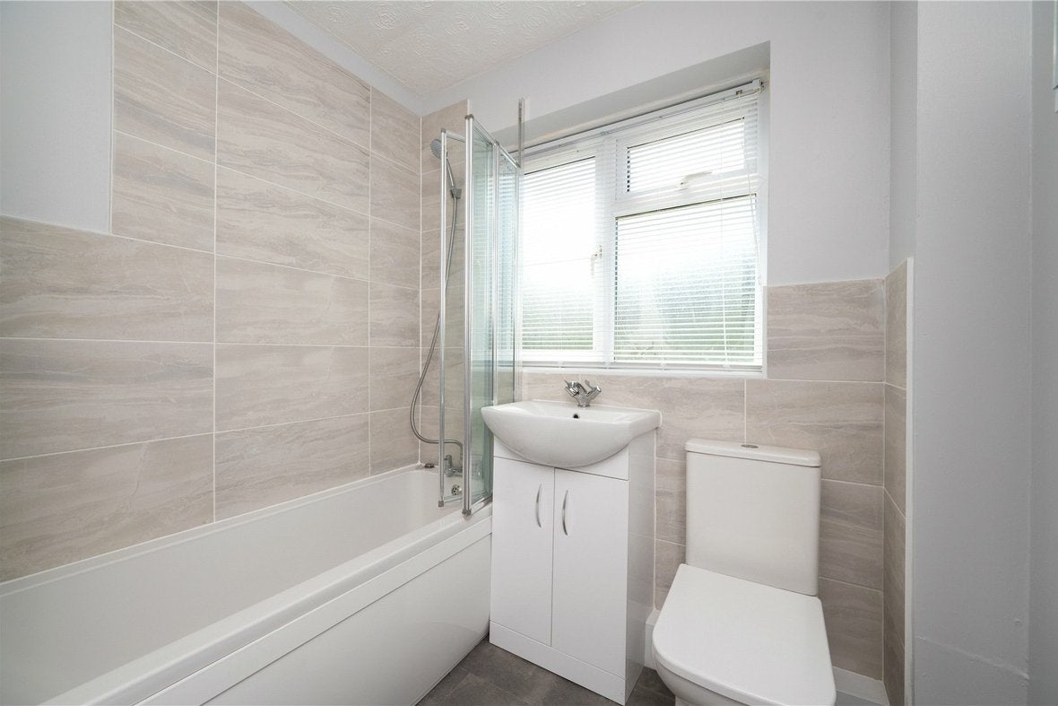 Flat Carlisle Avenue in St Albans