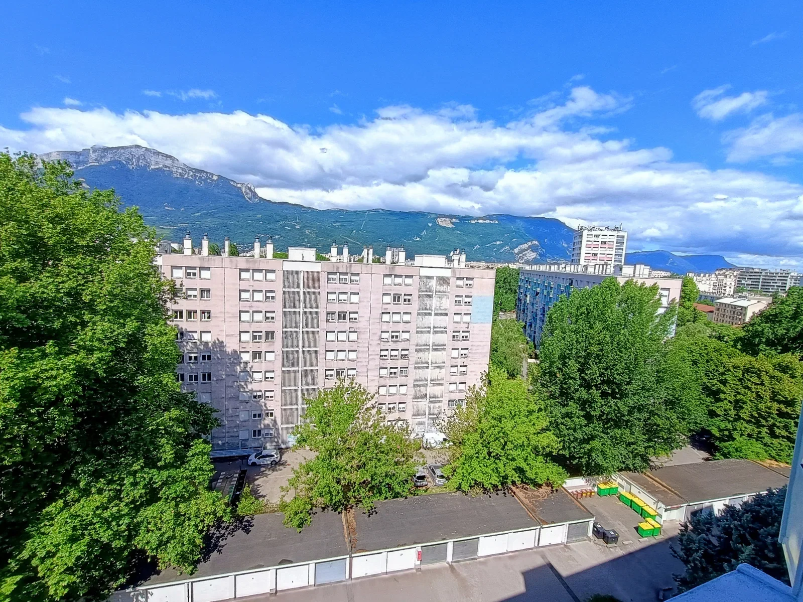 Chambre Rue Léo Lagrange à Grenoble