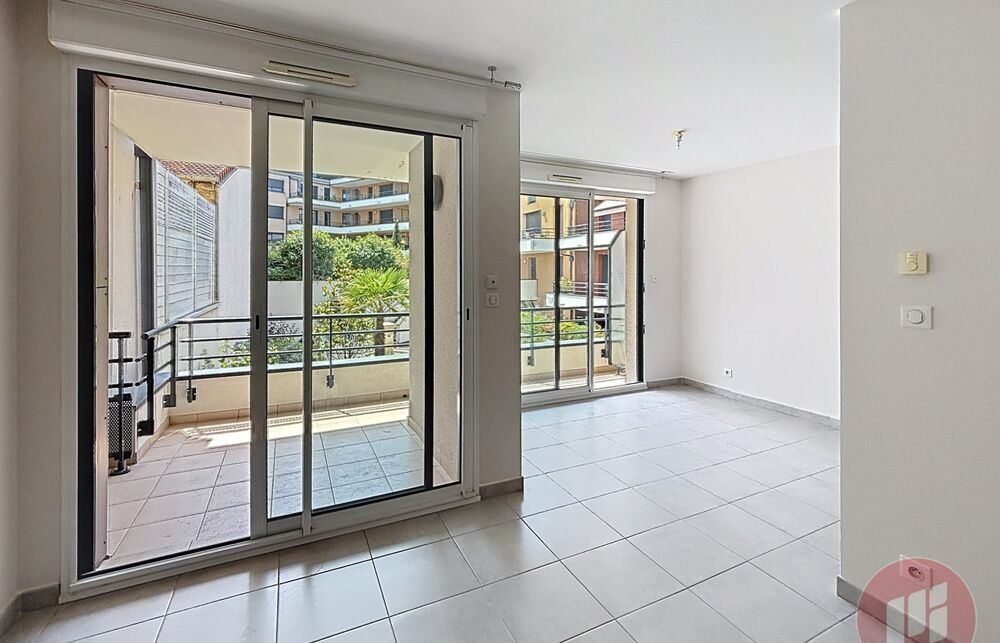 Appartement Place Denis Dussoubs à Limoges