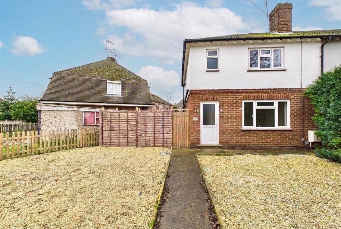 House Orchard Crescent in Kettering