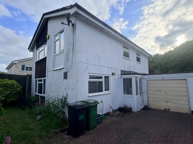 House Kingsmill Road in Basingstoke and Deane