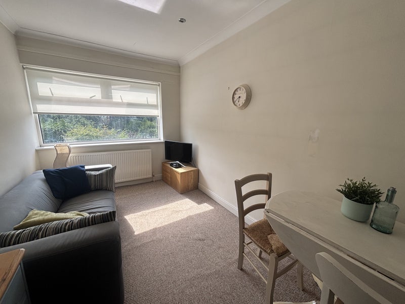 Flat Shawdene Road in Manchester