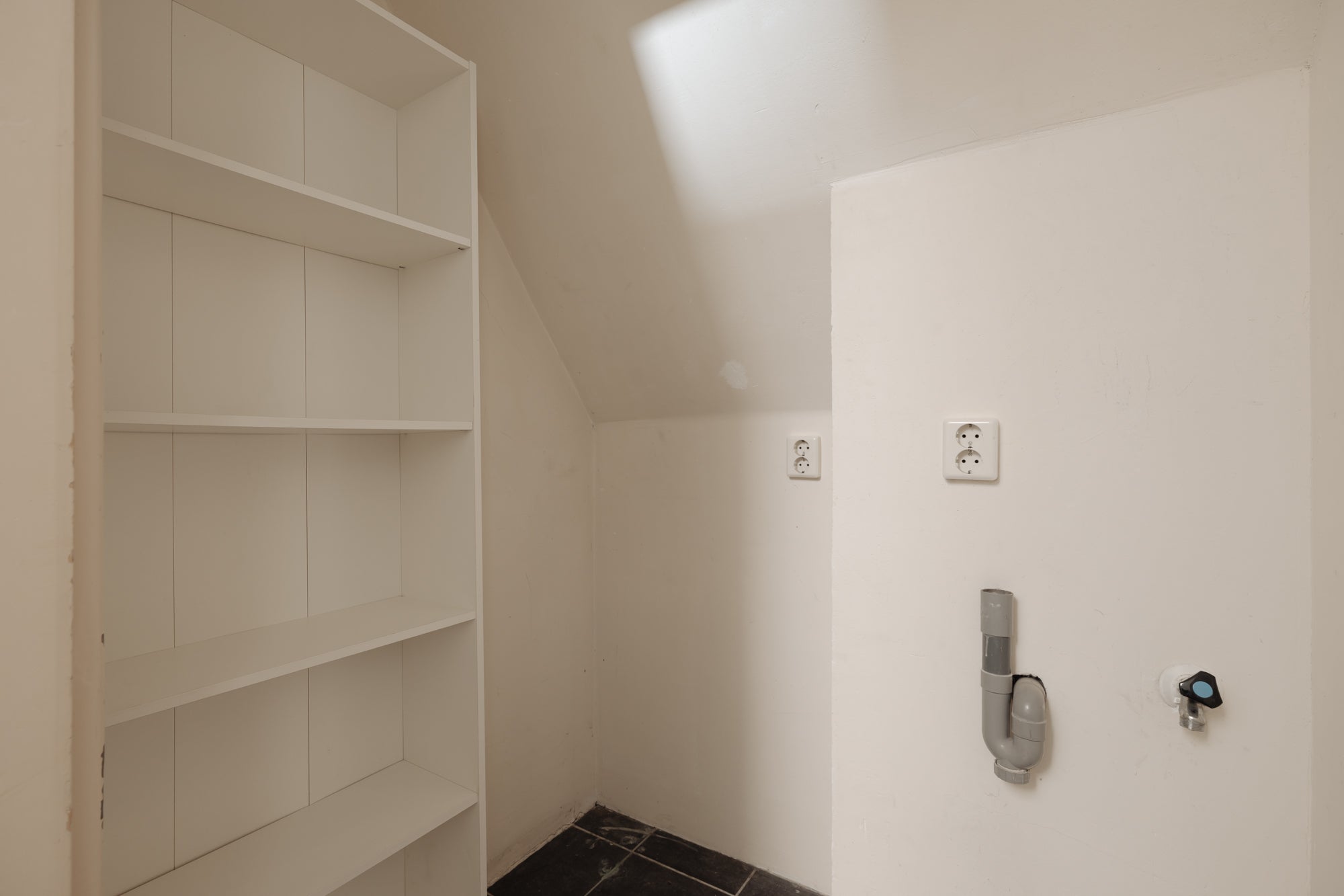 Appartement te koop: Vaartweg 26A, Hilversum