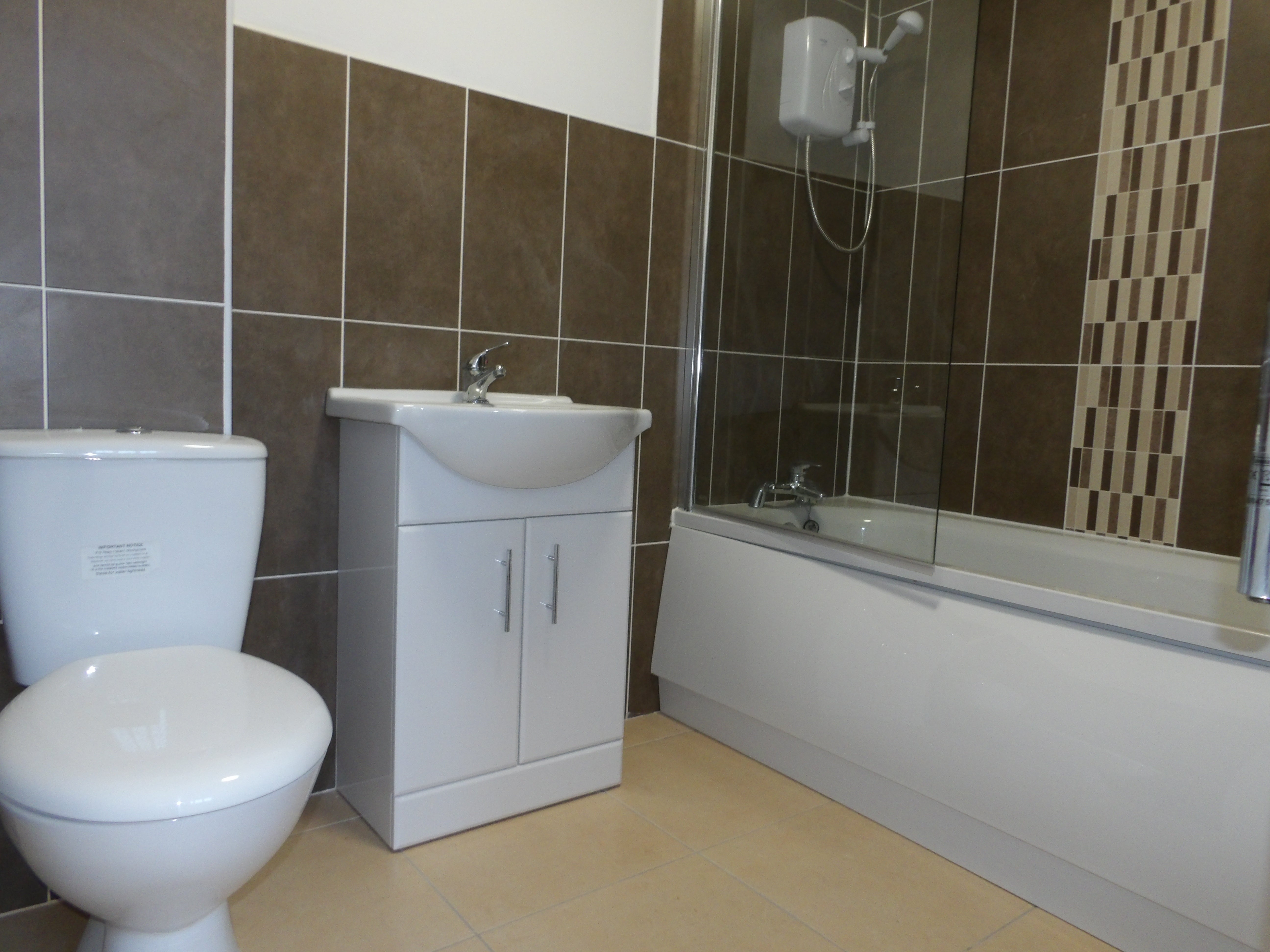 Flat Central Drive in Shirebrook