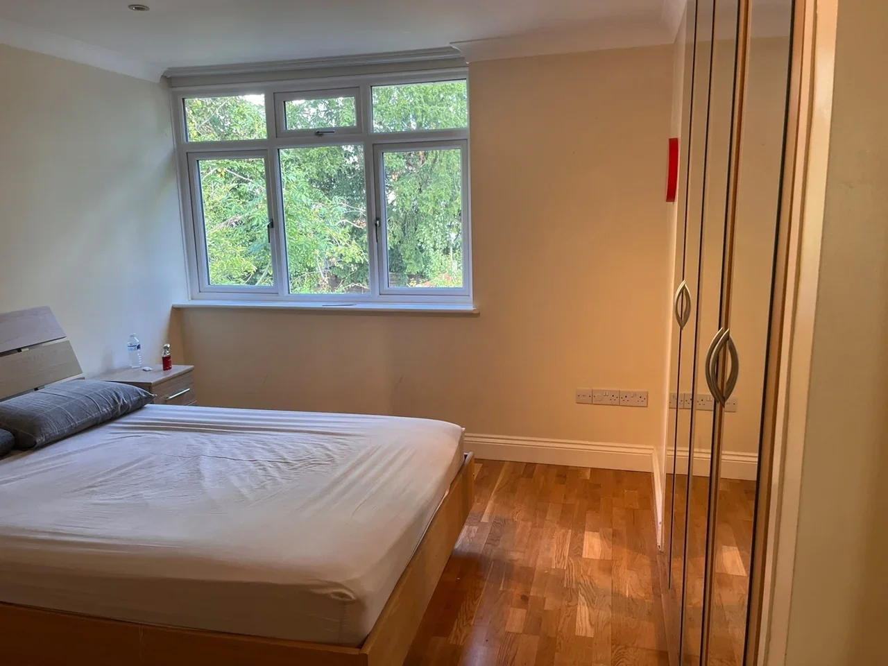 House Kynaston Wood in Greater London