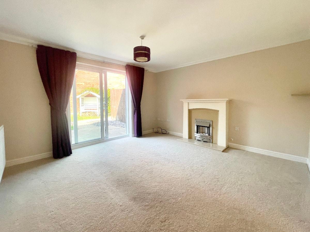 House Pavely Gardens in Trowbridge