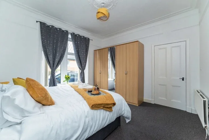 Flat East Stewart Gardens in Coatbridge