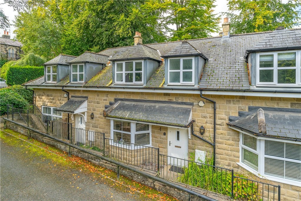 House Crossbeck Road in Bradford