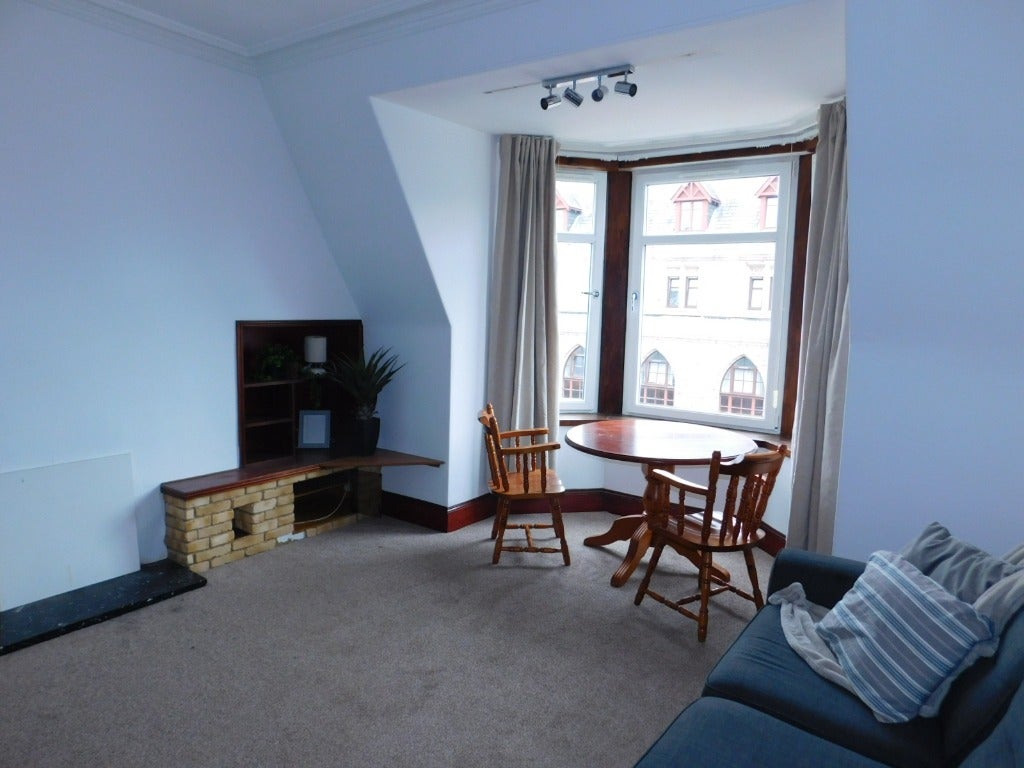 Flat Victoria Road in Aberdeen City