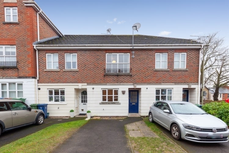 House Don Bosco Close in Oxford
