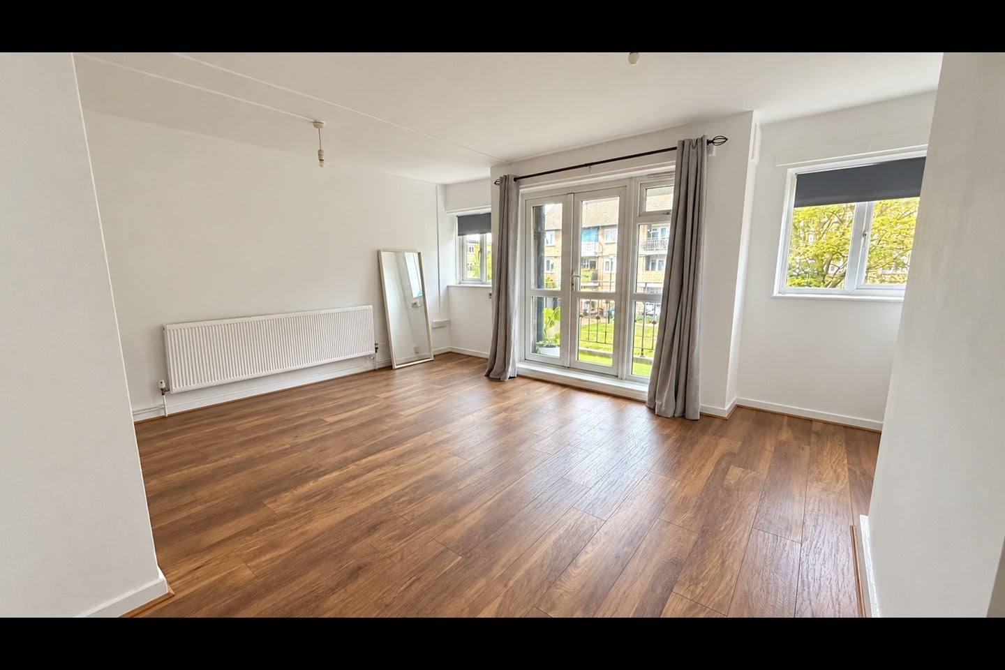 Flat Meeson Street in Greater London