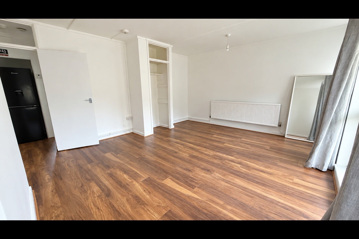 Flat Meeson Street in Greater London