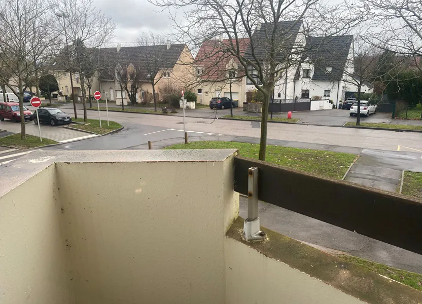 Chambre Rue des Terres aux Bois à Metz