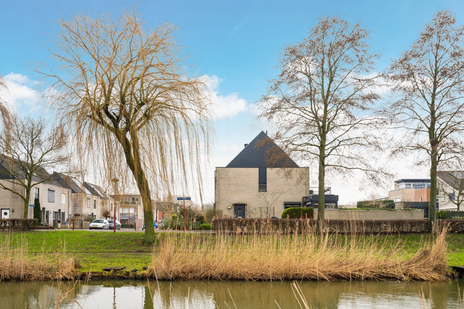 Huis Bordewijkring 48 in Oud-Beijerland