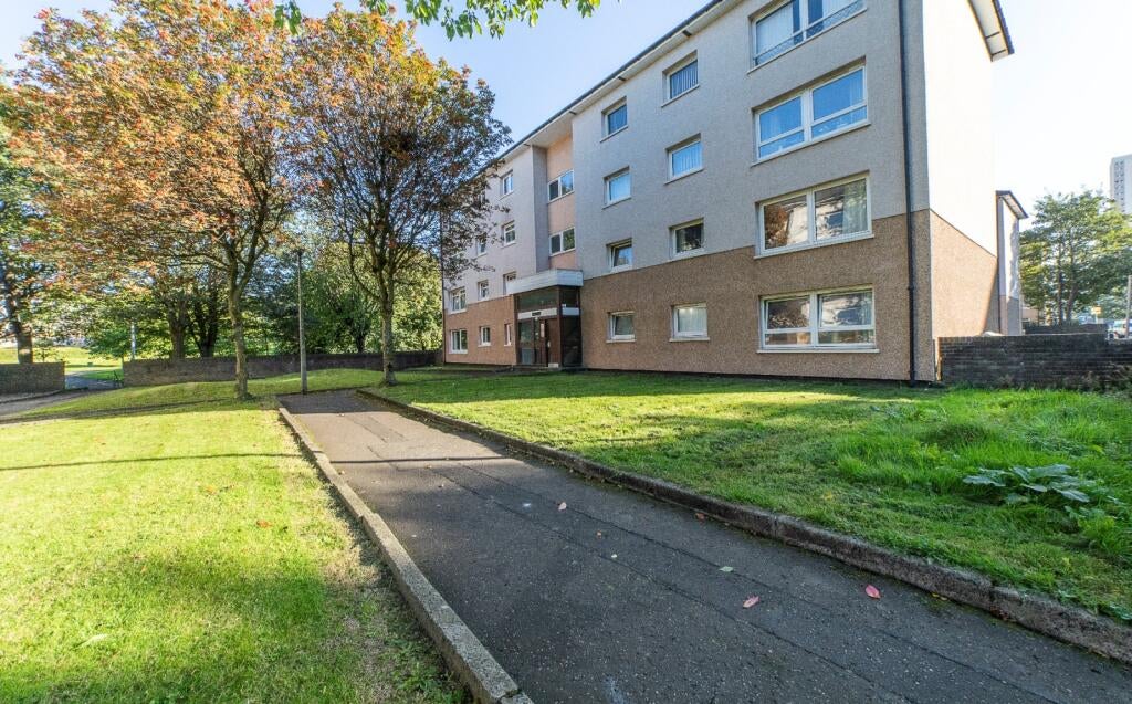 Room St Mungo Avenue in Glasgow